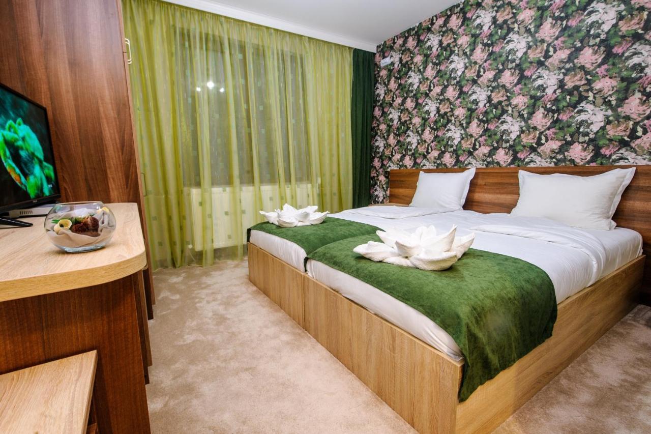 Пиргуля Hostel Miladinovtsi Ngoại thất bức ảnh