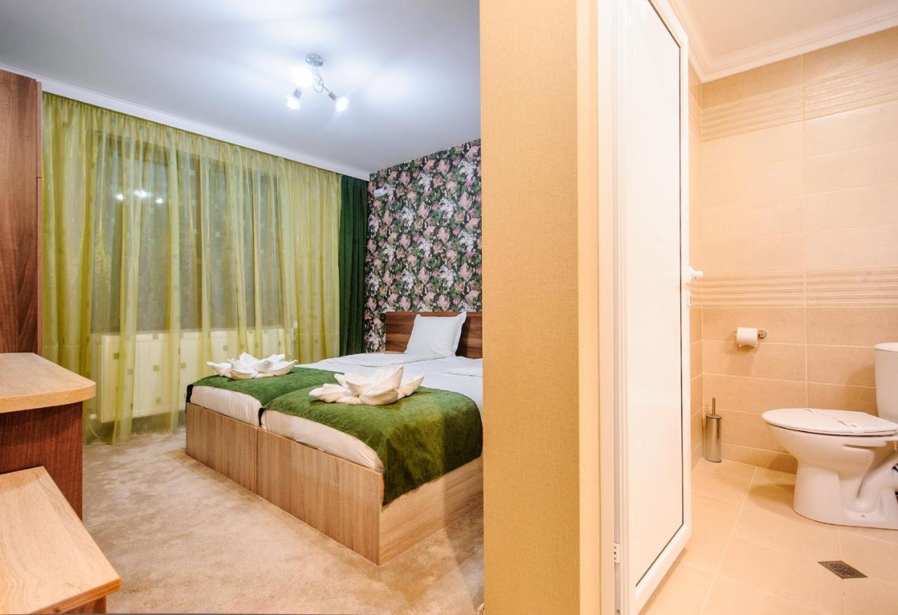 Пиргуля Hostel Miladinovtsi Ngoại thất bức ảnh